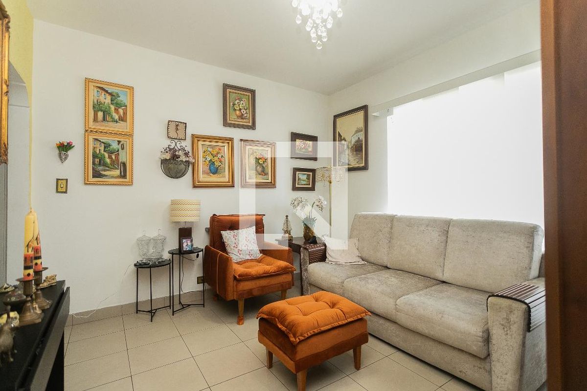 Casa, 2 quartos, 200 m² - Foto 1