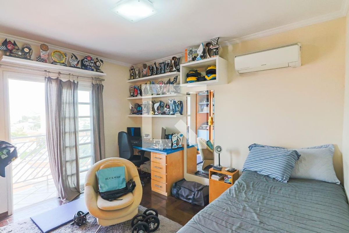 Casa, 4 quartos, 200 m² - Foto 16