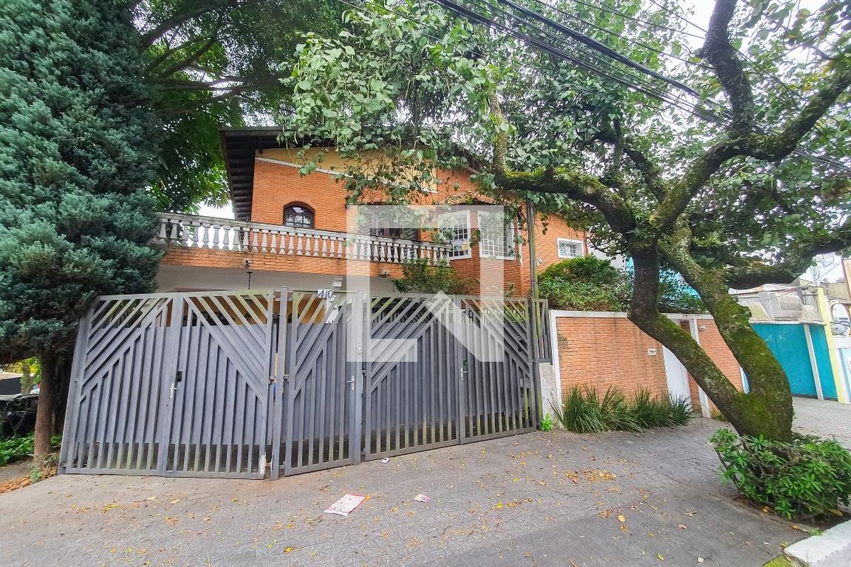 Casa, 4 quartos, 250 m² - Foto 198