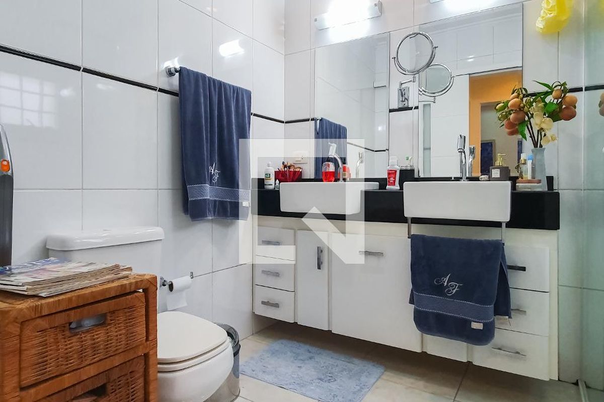 Casa, 4 quartos, 250 m² - Foto 80