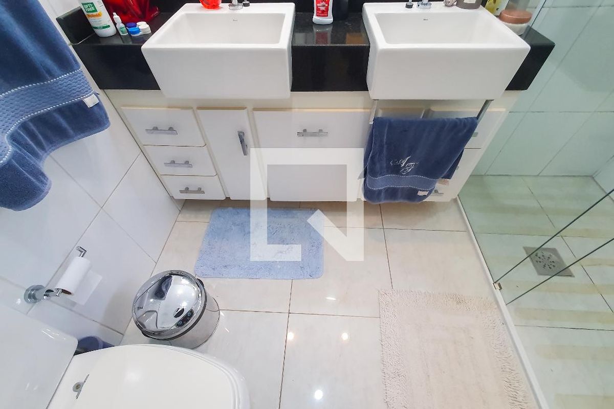 Casa, 4 quartos, 250 m² - Foto 82