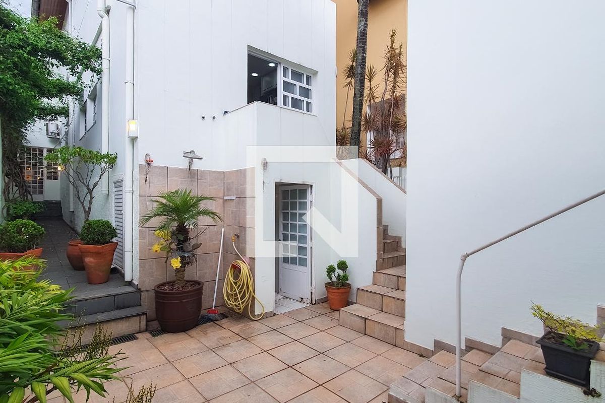Casa, 4 quartos, 250 m² - Foto 142