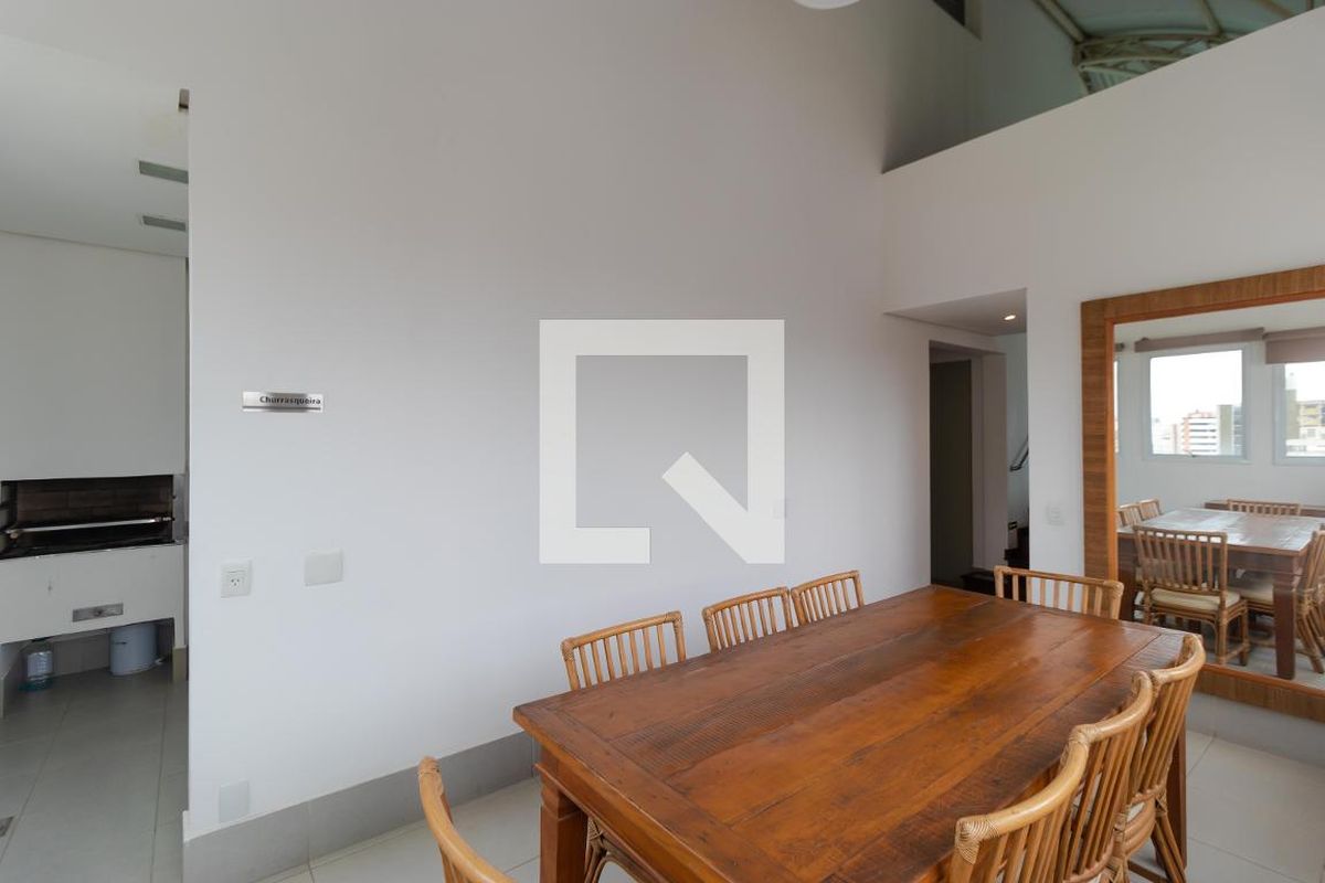 Apartamento à Venda - Cambuí, 1 Quarto,  72 m2 em , Campinas - sp | SoloBR