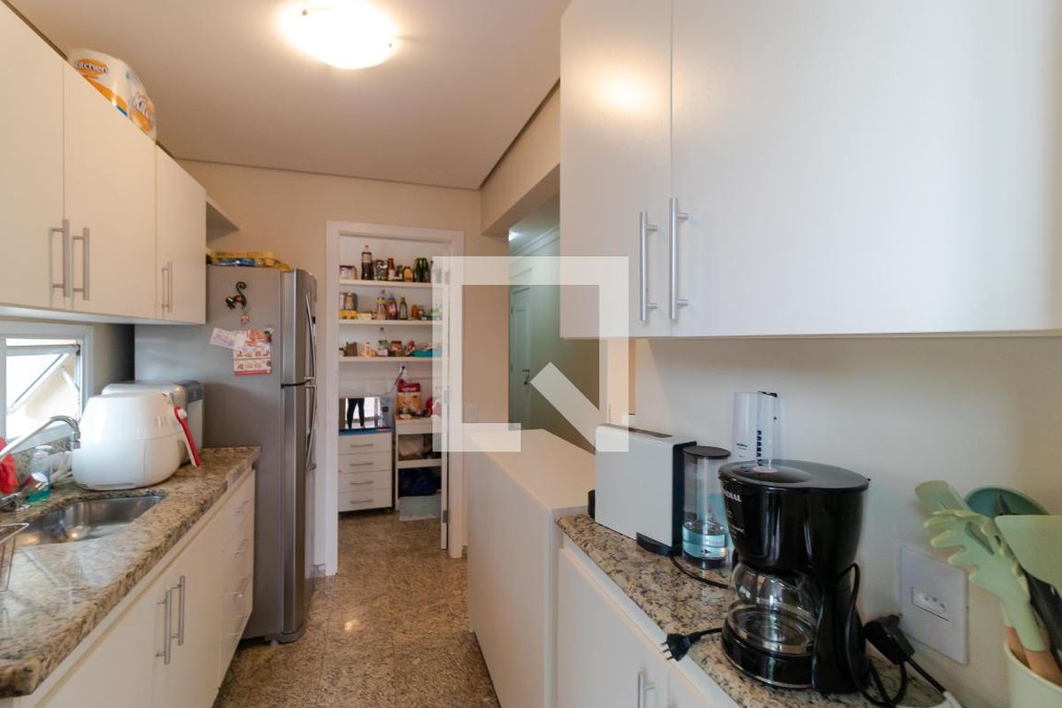 Apartamento à Venda - Cambuí, 1 Quarto,  72 m2 em , Campinas - sp | SoloBR