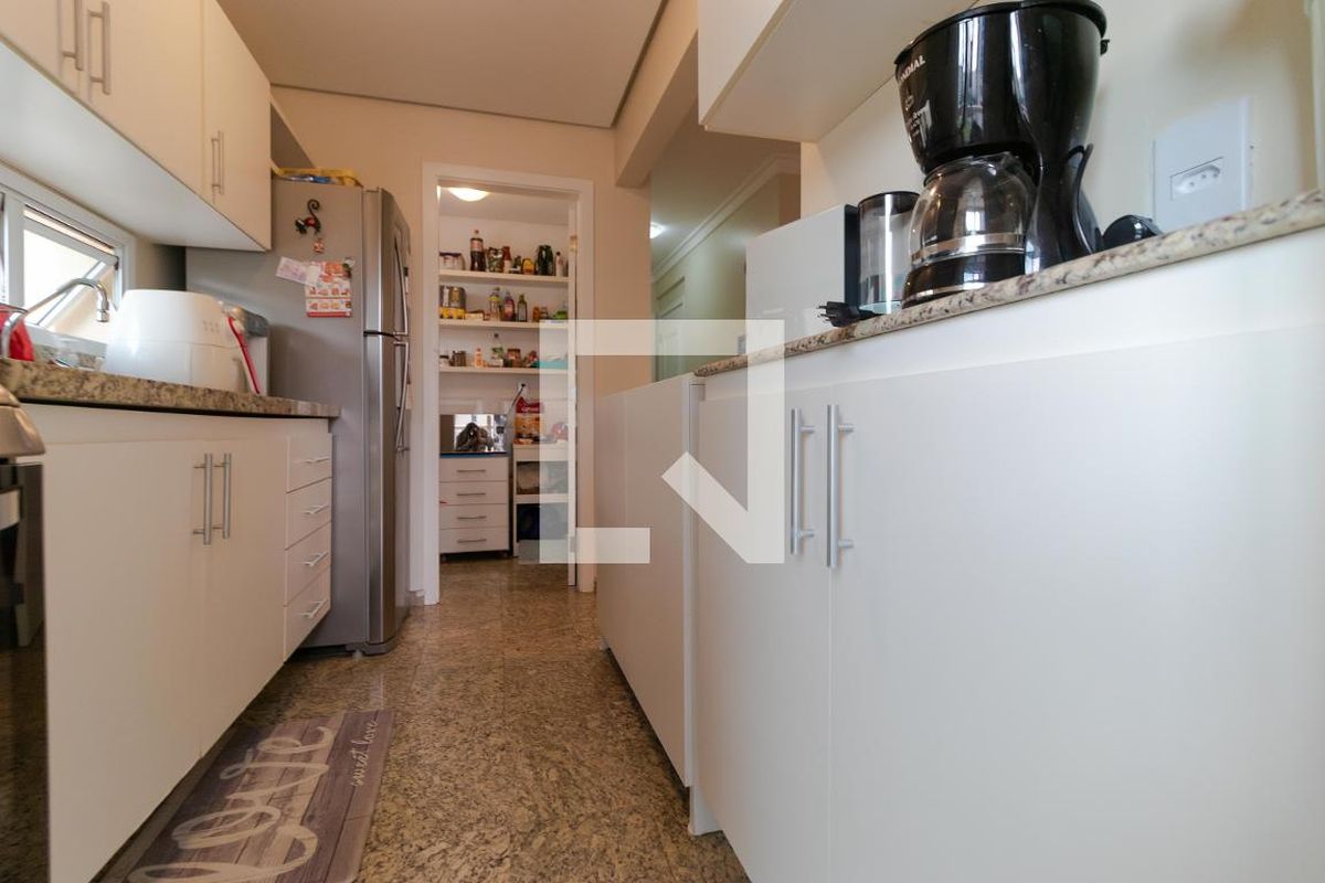 Apartamento à Venda - Cambuí, 1 Quarto,  72 m2 em , Campinas - sp | SoloBR