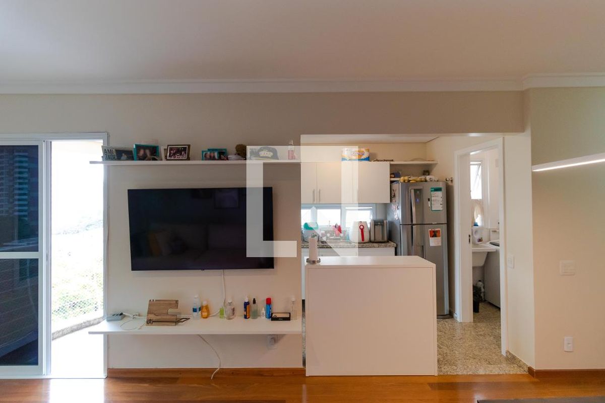 Apartamento à Venda - Cambuí, 1 Quarto,  72 m2 em , Campinas - sp | SoloBR