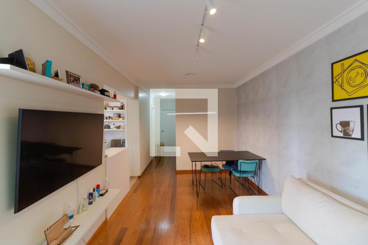 Apartamento à Venda - Cambuí, 1 Quarto,  72 m2 em , Campinas - sp | SoloBR