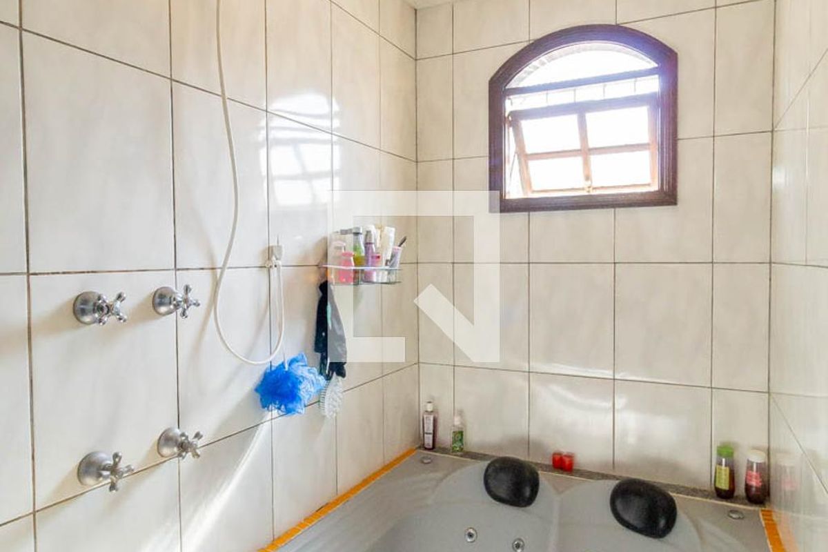 Casa, 3 quartos, 350 m² - Foto 42