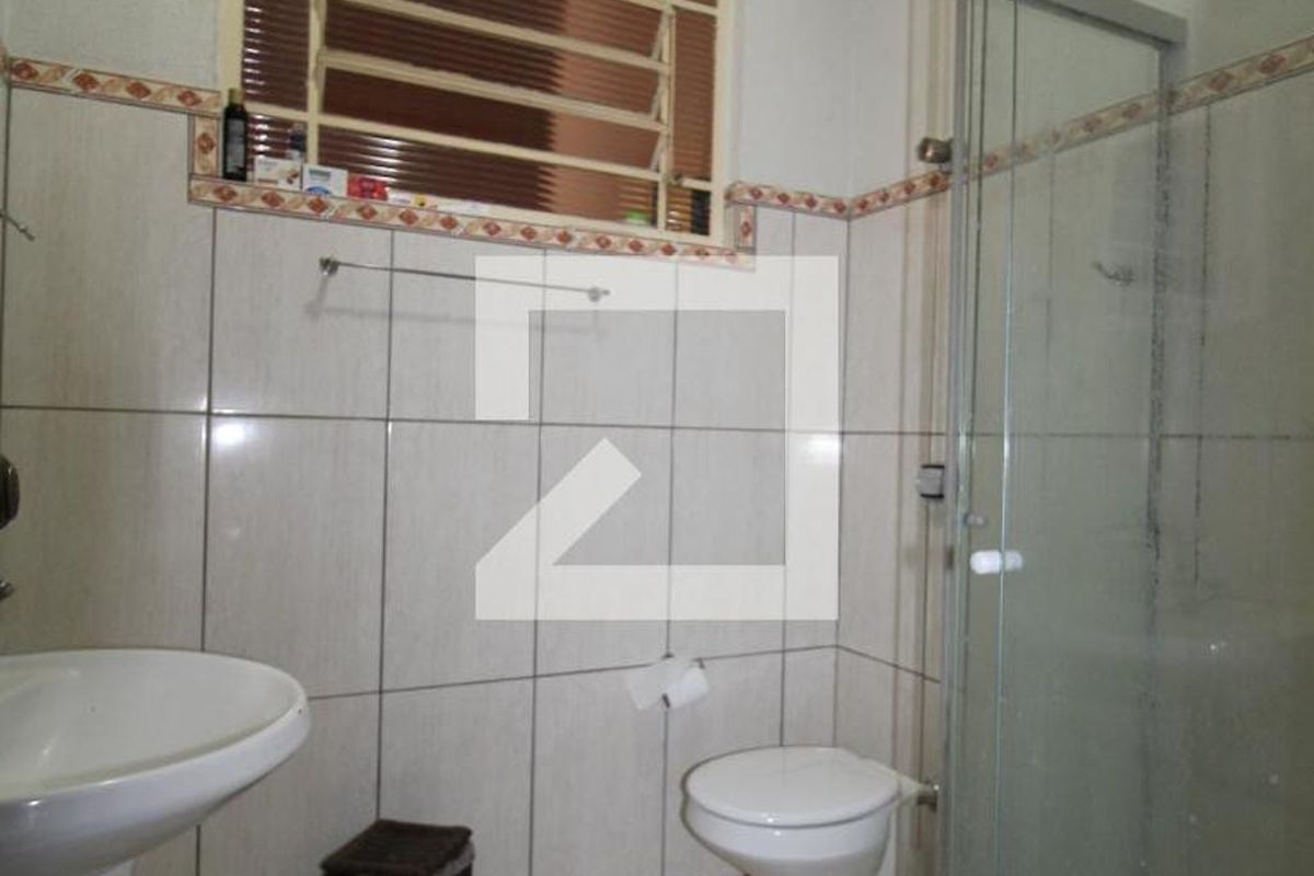 Casa à Venda - Taquaral, 2 Quartos,  300 m2 em , Campinas - sp | SoloBR