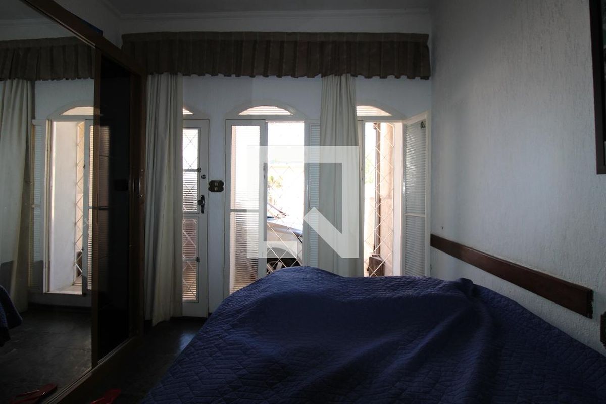 Casa à Venda - Taquaral, 2 Quartos,  300 m2 em , Campinas - sp | SoloBR
