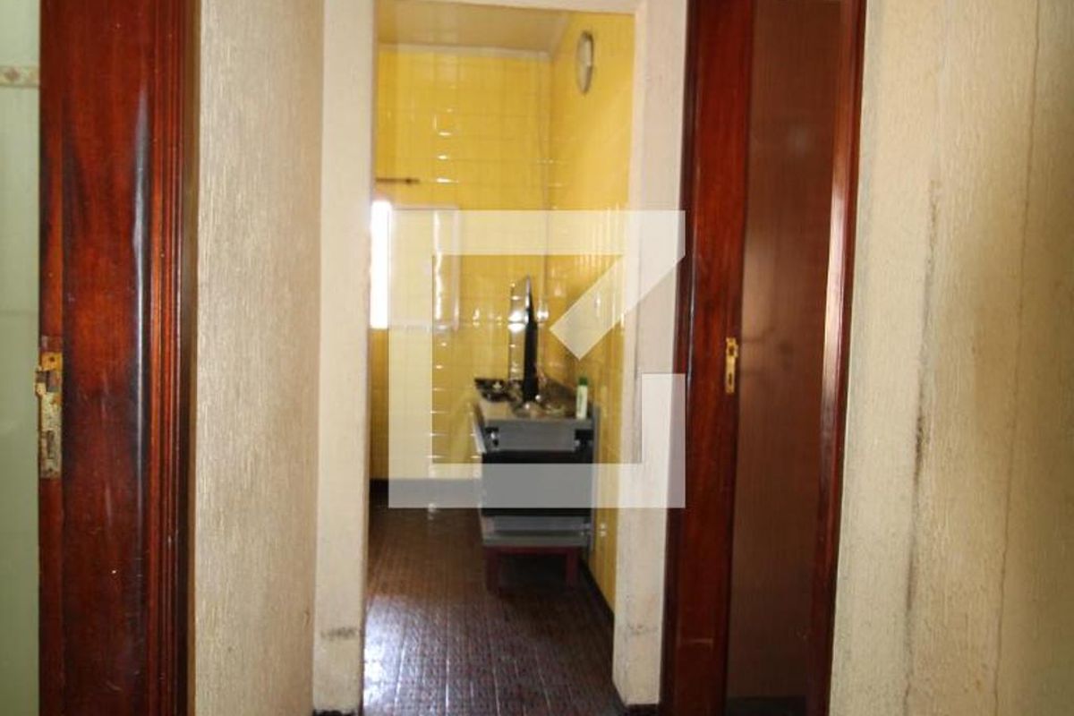 Casa à Venda - Taquaral, 2 Quartos,  300 m2 em , Campinas - sp | SoloBR