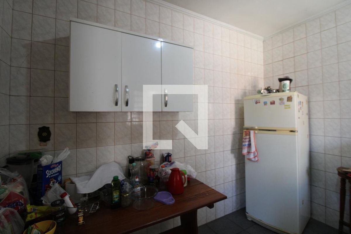 Casa à Venda - Taquaral, 2 Quartos,  300 m2 em , Campinas - sp | SoloBR