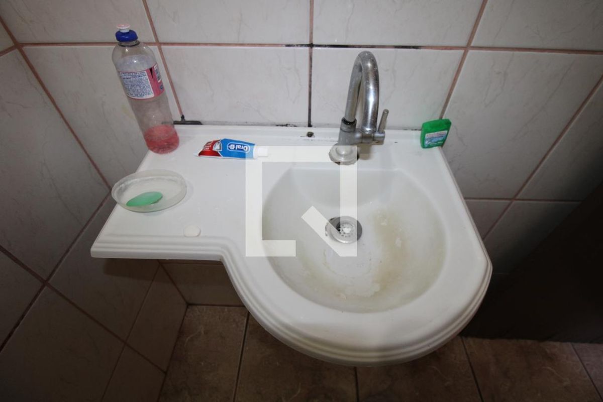 Casa à Venda - Taquaral, 2 Quartos,  300 m2 em , Campinas - sp | SoloBR