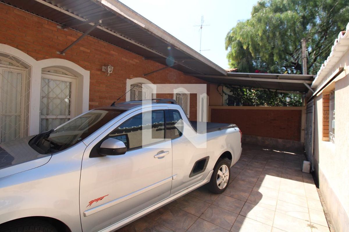 Casa à Venda - Taquaral, 2 Quartos,  300 m2 em , Campinas - sp | SoloBR