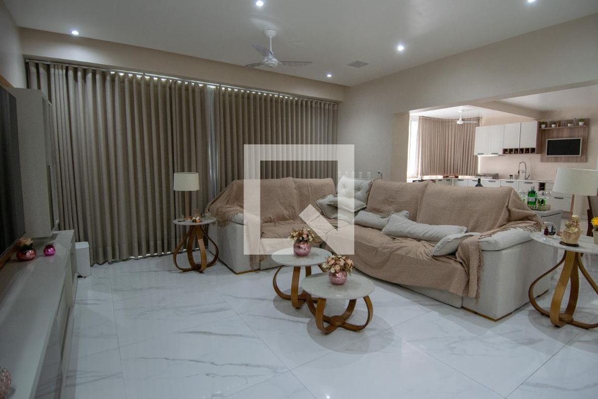 Apartamento, 3 quartos, 275 m² - Foto 2