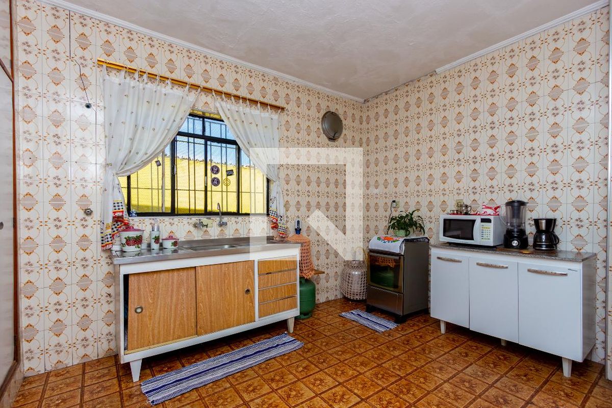 Casa, 3 quartos, 330 m² - Foto 57
