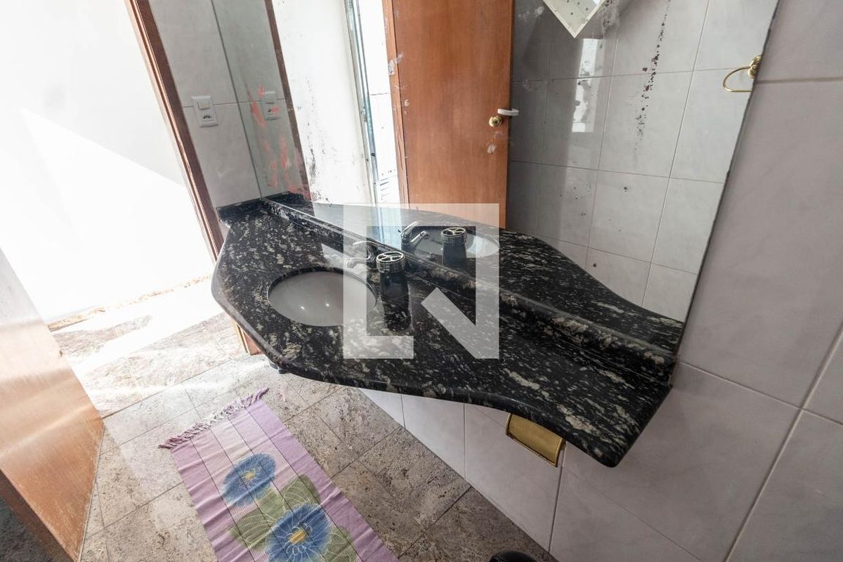 Casa, 3 quartos, 185 m² - Foto 30