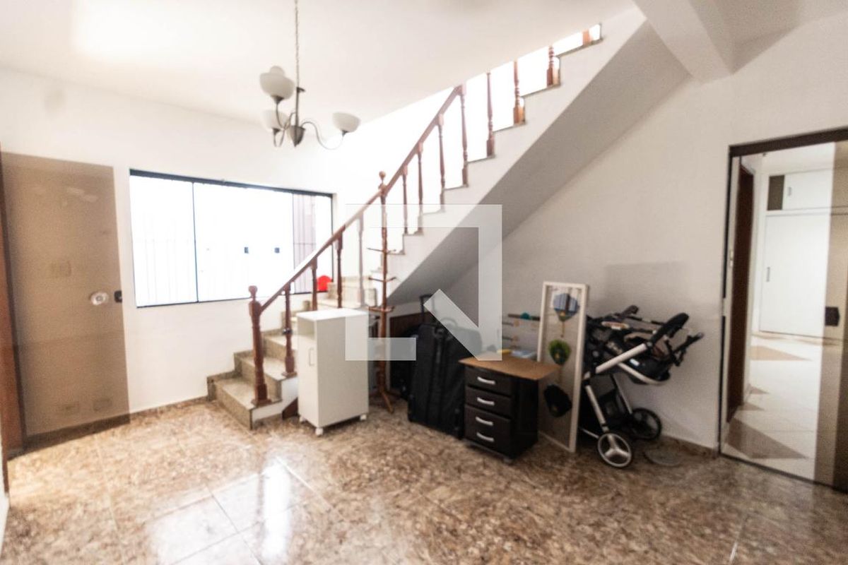 Casa, 3 quartos, 185 m² - Foto 1