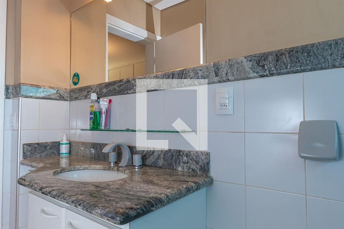 Casa à Venda - Lot. Alphaville Campinas , 4 Quartos,  439 m2 em , Campinas - sp | SoloBR