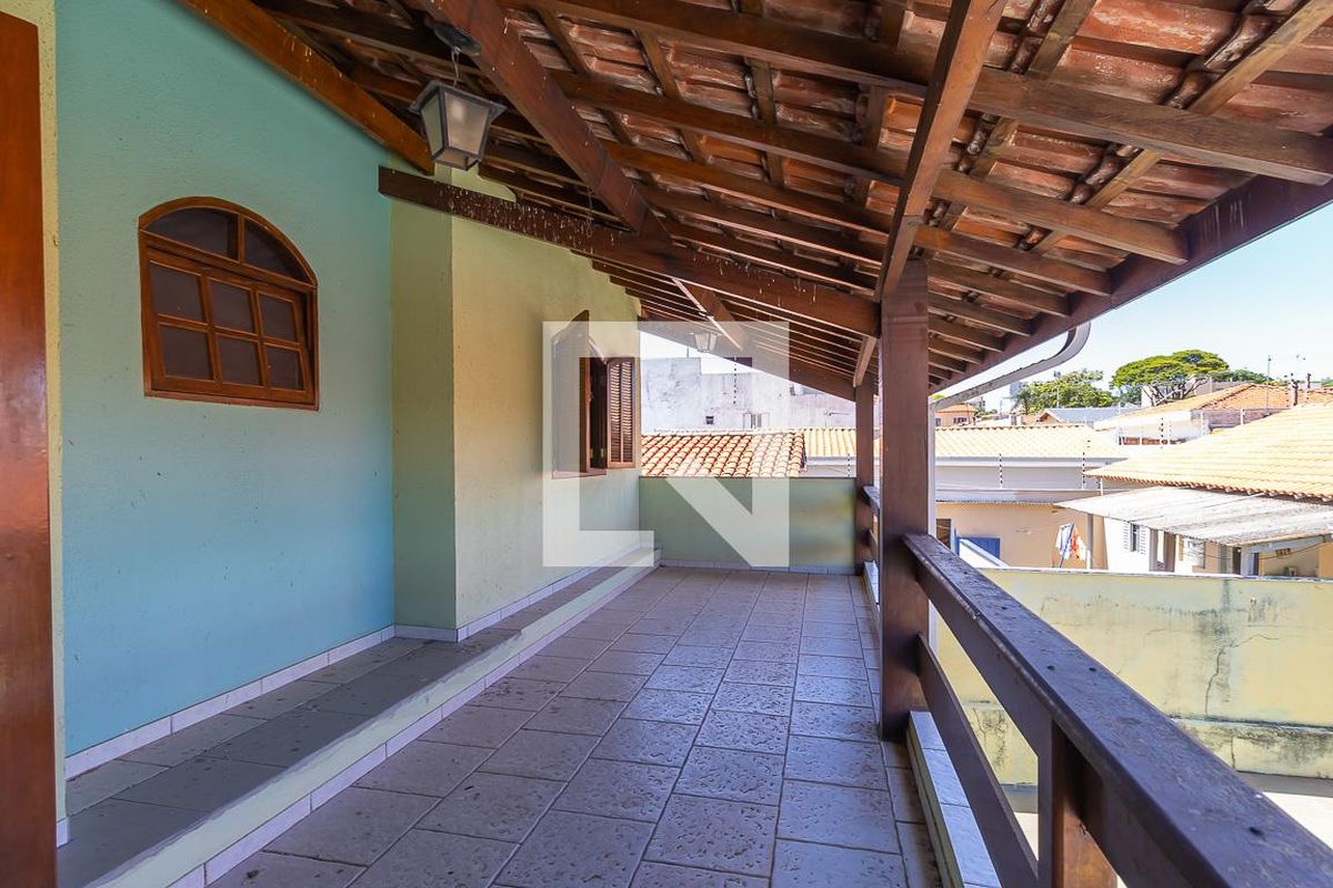 Casa à Venda - Jardim Flamboyant, 4 Quartos,  250 m2 em , Campinas - sp | SoloBR