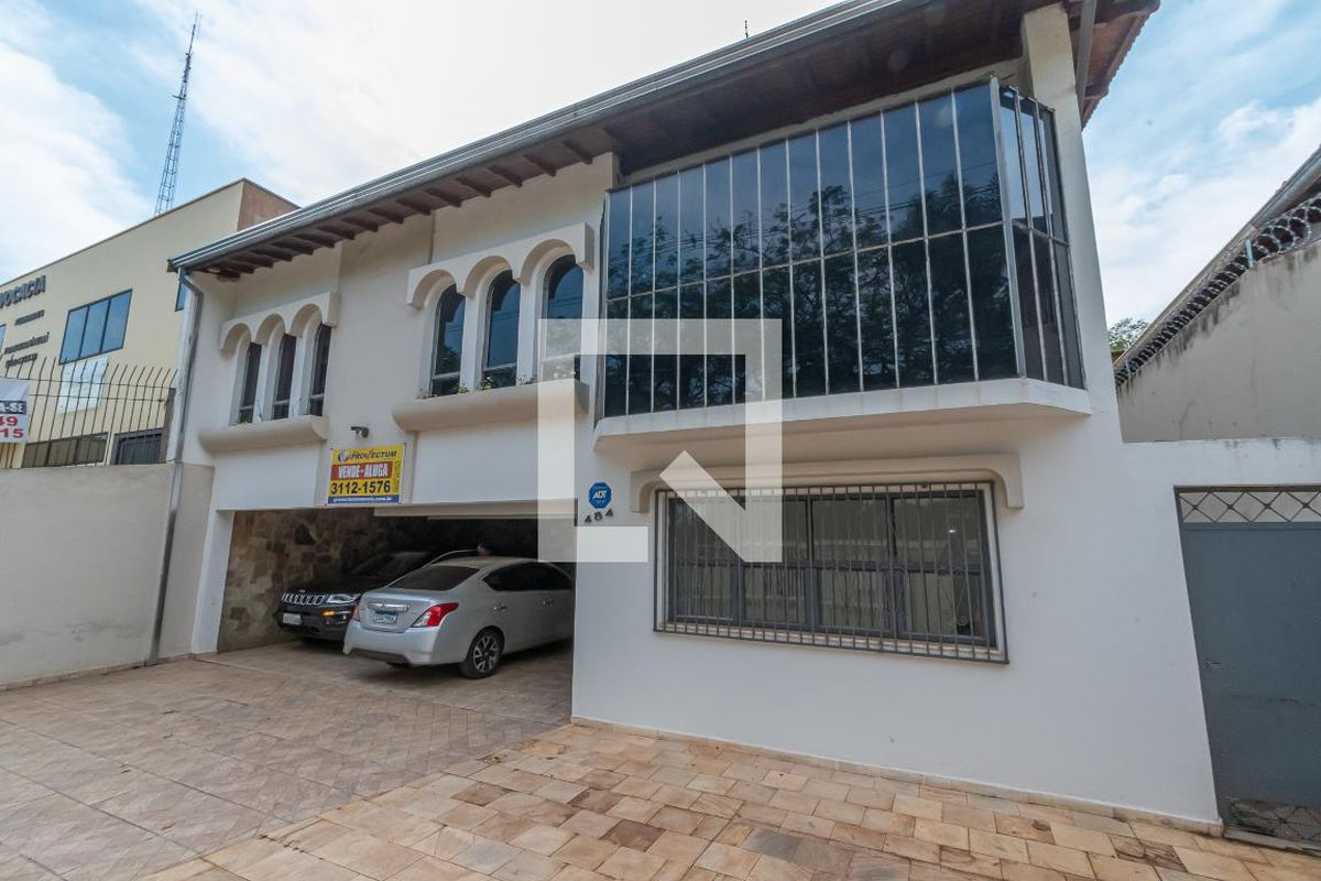 Casa à Venda - Jardim Chapadão, 4 Quartos,  440 m2 em , Campinas - sp | SoloBR