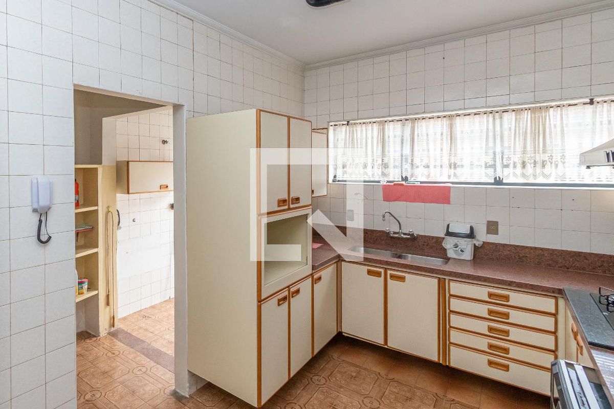 Casa à Venda - Jardim Chapadão, 4 Quartos,  440 m2 em , Campinas - sp | SoloBR
