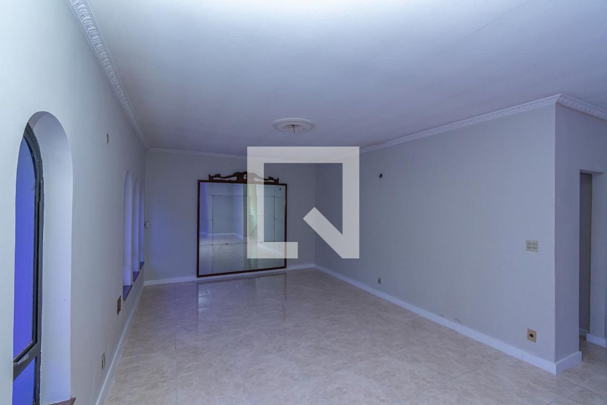 Casa à Venda - Jardim Chapadão, 4 Quartos,  440 m2 em , Campinas - sp | SoloBR