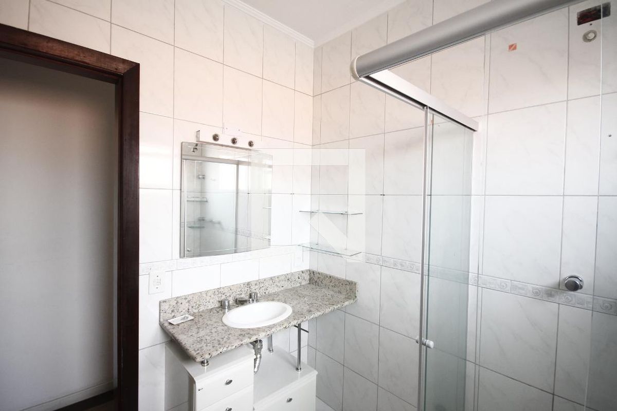 Casa, 4 quartos, 220 m² - Foto 84