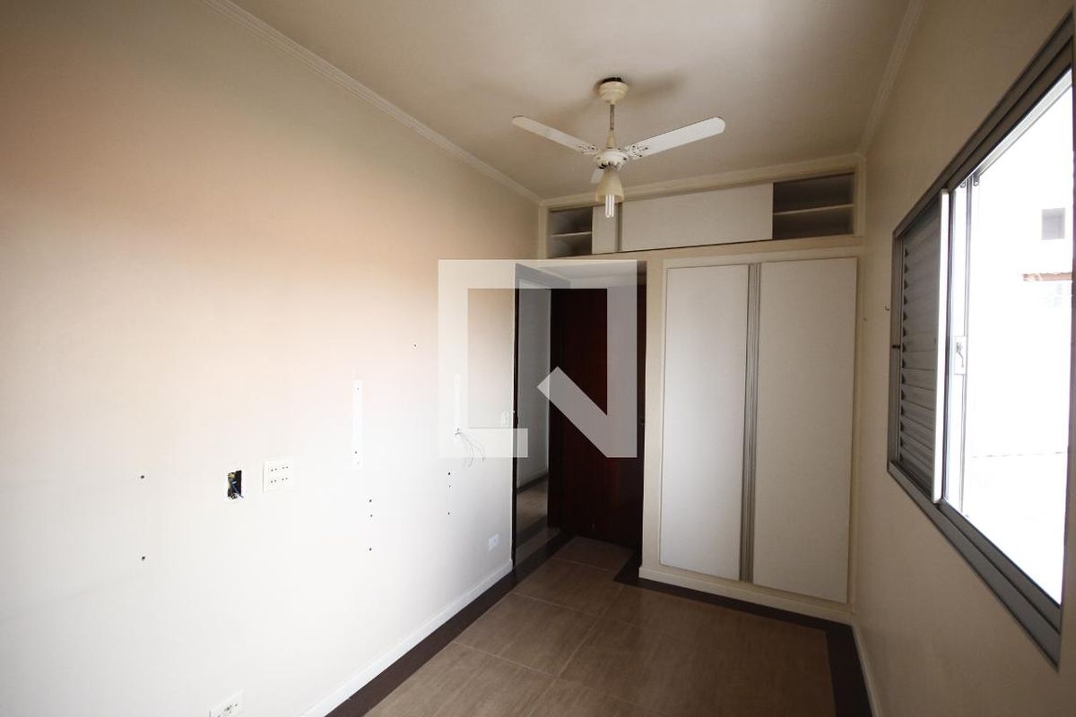 Casa, 4 quartos, 220 m² - Foto 14