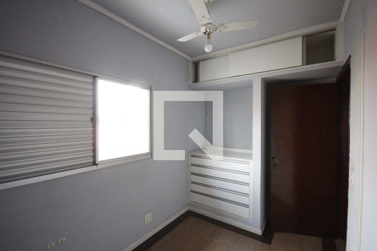 Casa, 4 quartos, 220 m² - Foto 26