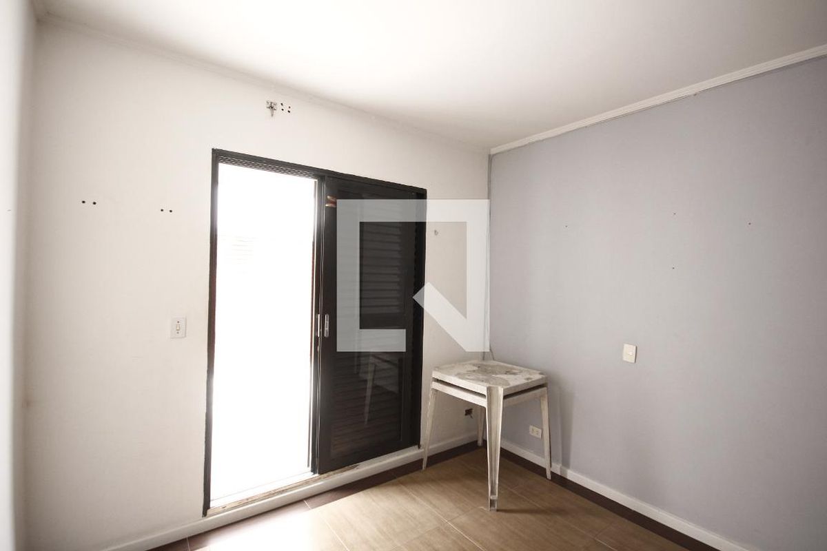 Casa, 4 quartos, 220 m² - Foto 30