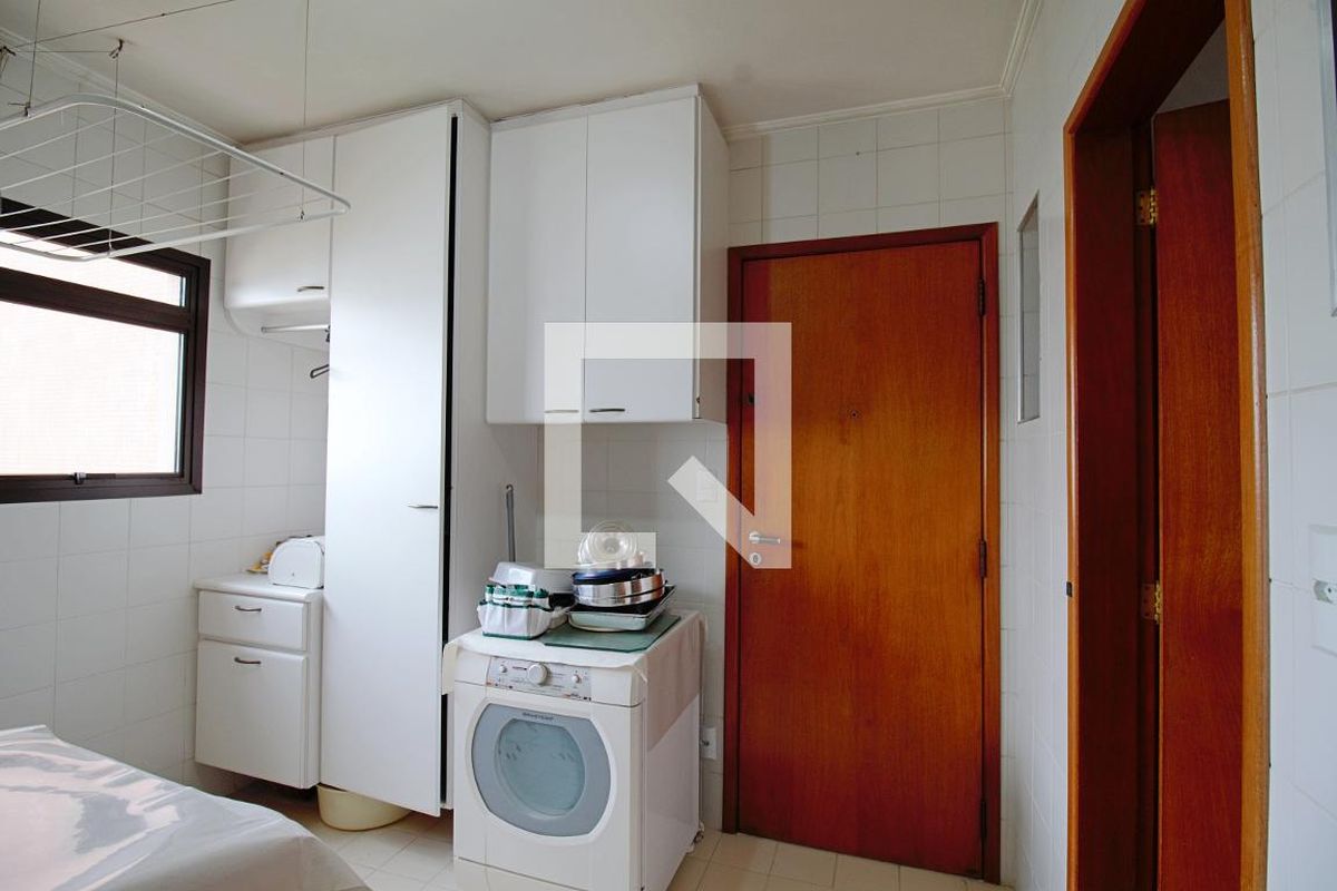Apartamento, 4 quartos, 198 m² - Foto 126