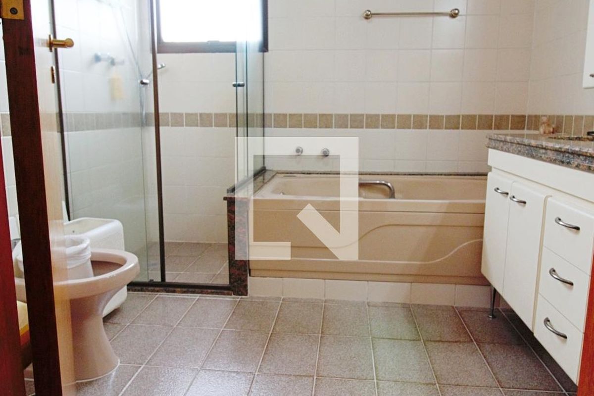 Apartamento, 4 quartos, 198 m² - Foto 88