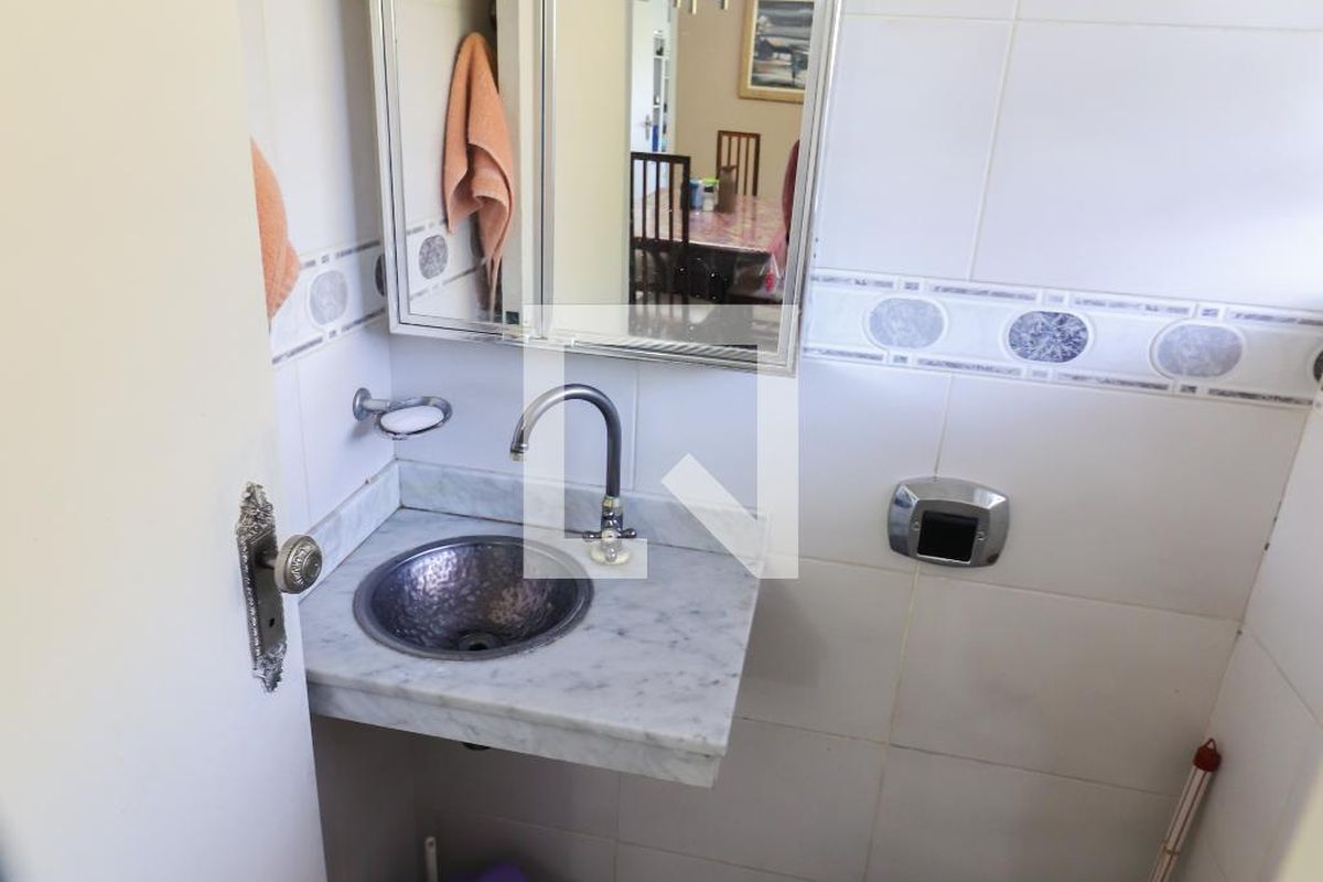 Casa, 3 quartos, 300 m² - Foto 8