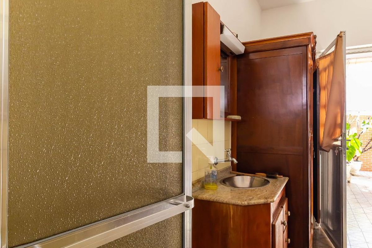 Casa, 3 quartos, 330 m² - Foto 46