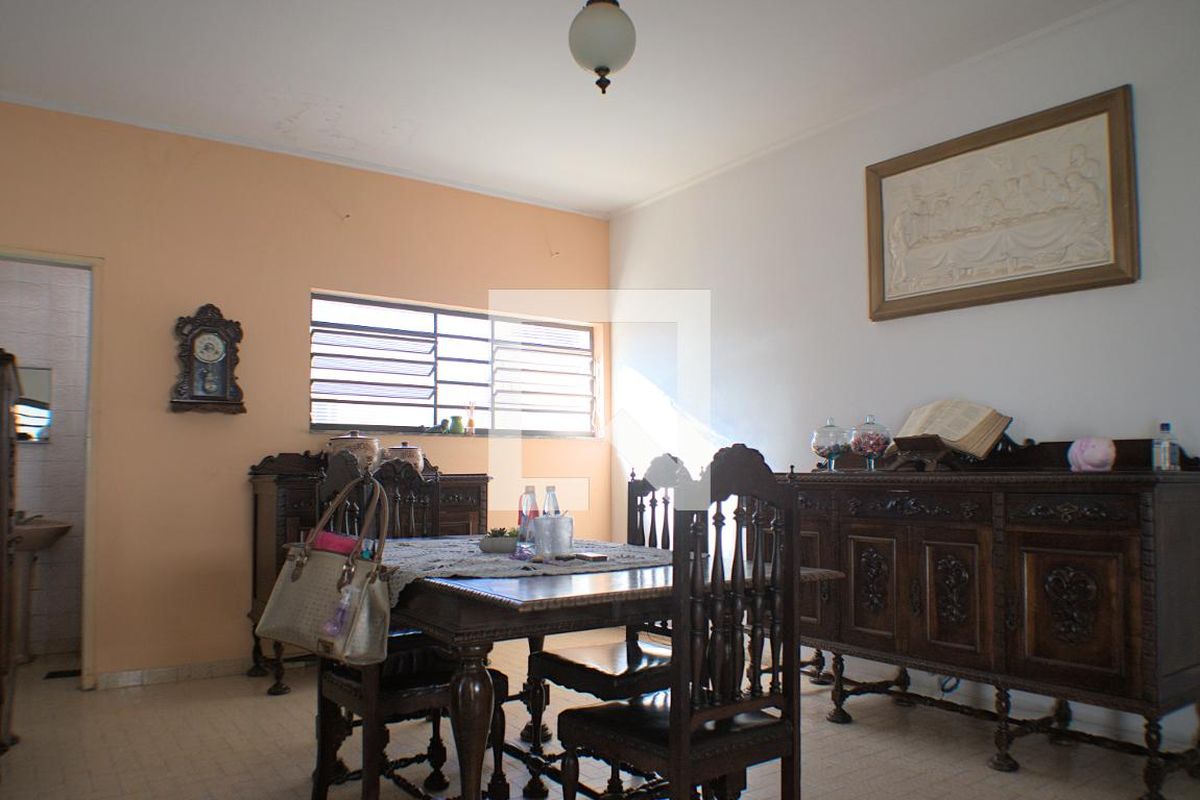 Casa à Venda - Taquaral, 3 Quartos,  334 m2 em , Campinas - sp | SoloBR