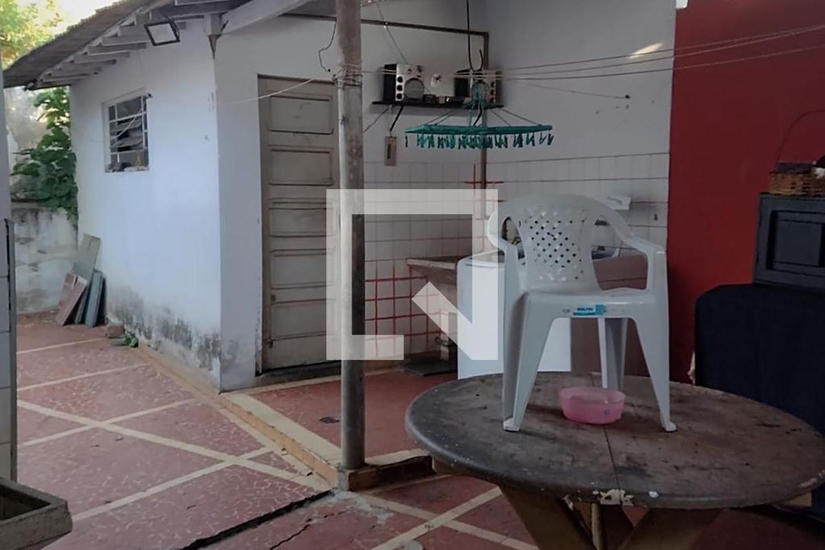 Casa à Venda - Taquaral, 3 Quartos,  334 m2 em , Campinas - sp | SoloBR