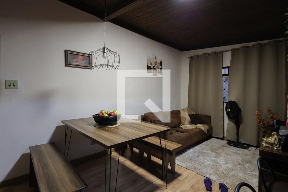 Casa, 3 quartos, 166 m² - Foto 4