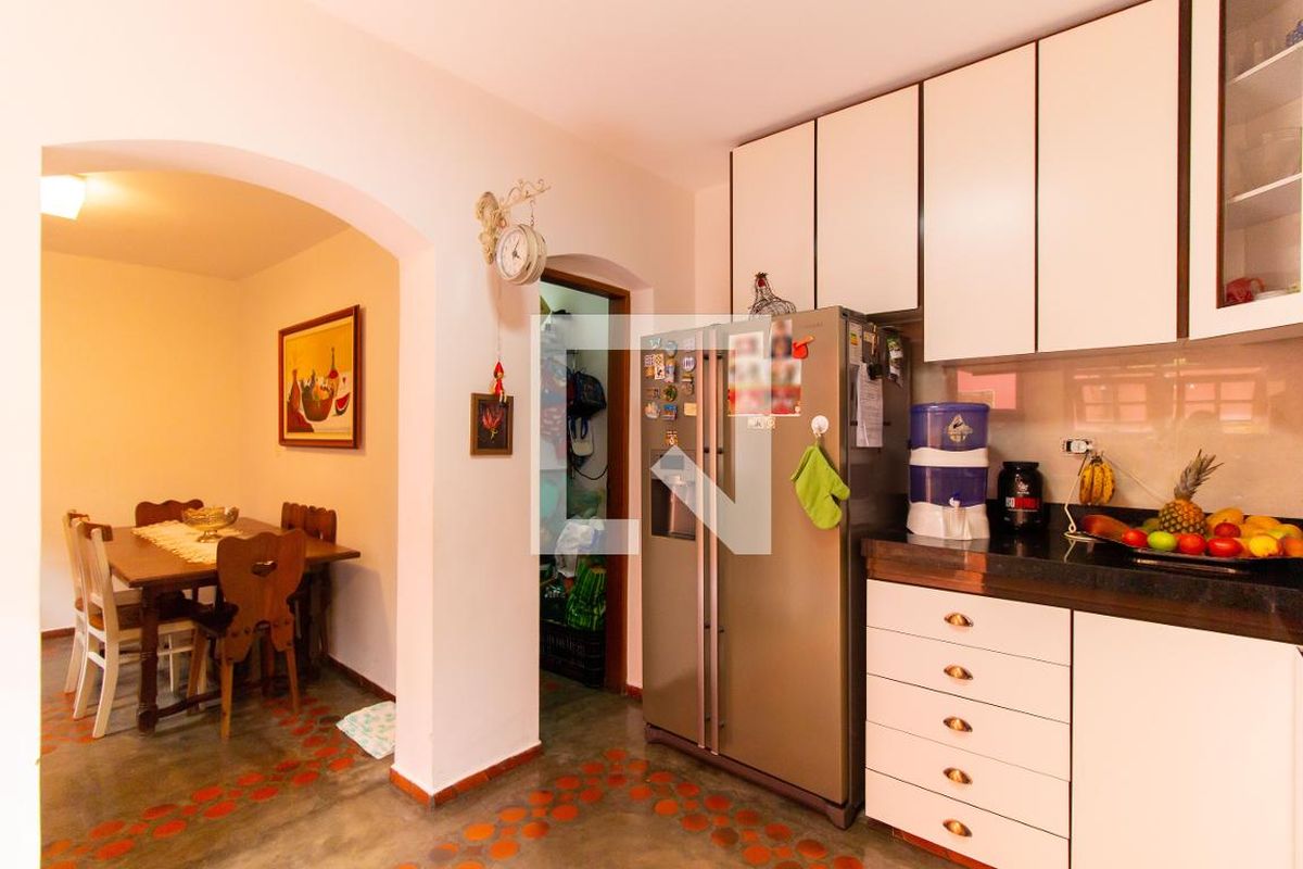 Casa, 3 quartos, 320 m² - Foto 34