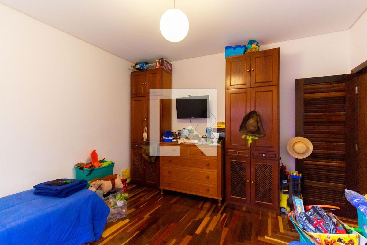 Casa, 3 quartos, 320 m² - Foto 23