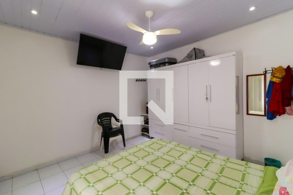 Casa, 4 quartos, 250 m² - Foto 48