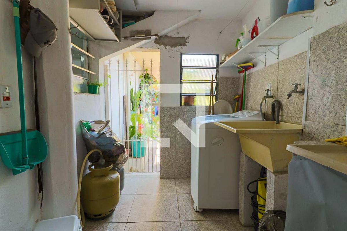 Casa, 4 quartos, 250 m² - Foto 86