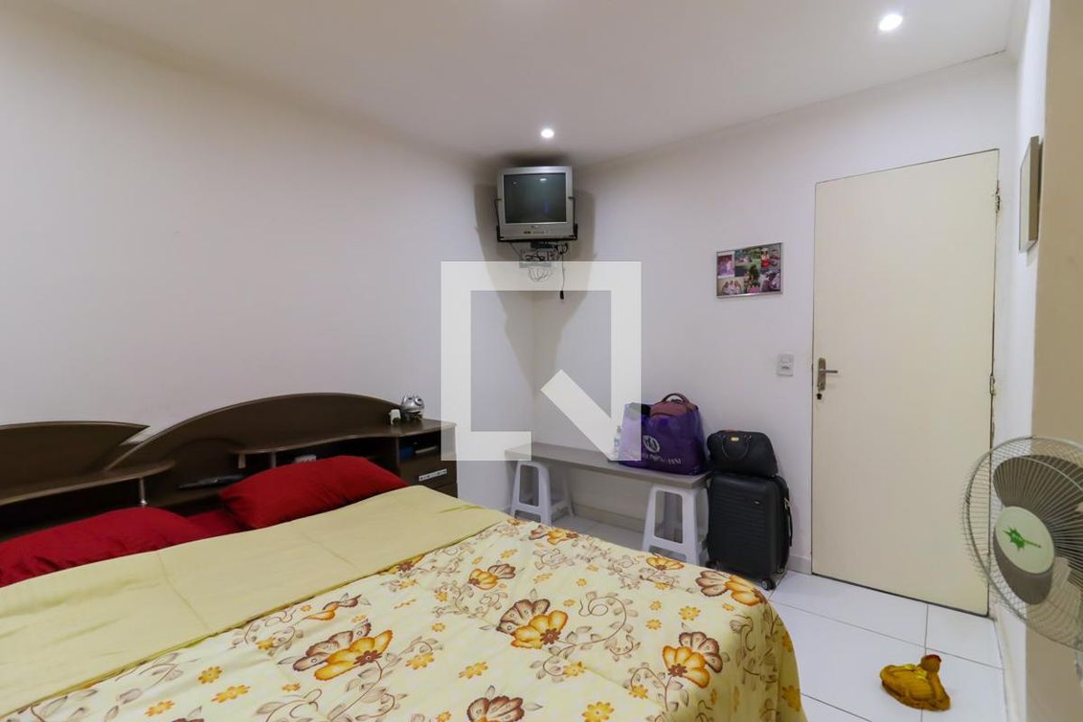 Casa, 4 quartos, 250 m² - Foto 32