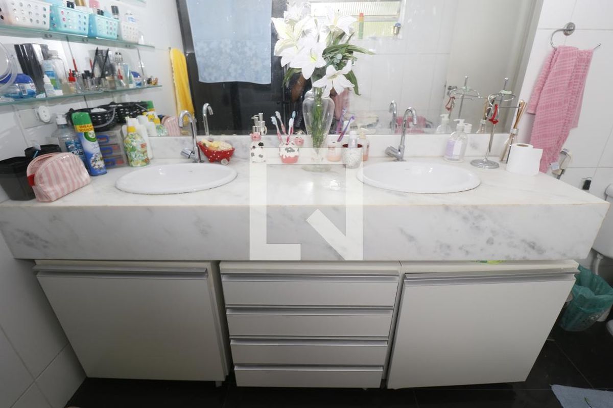 Casa, 5 quartos, 300 m² - Foto 34