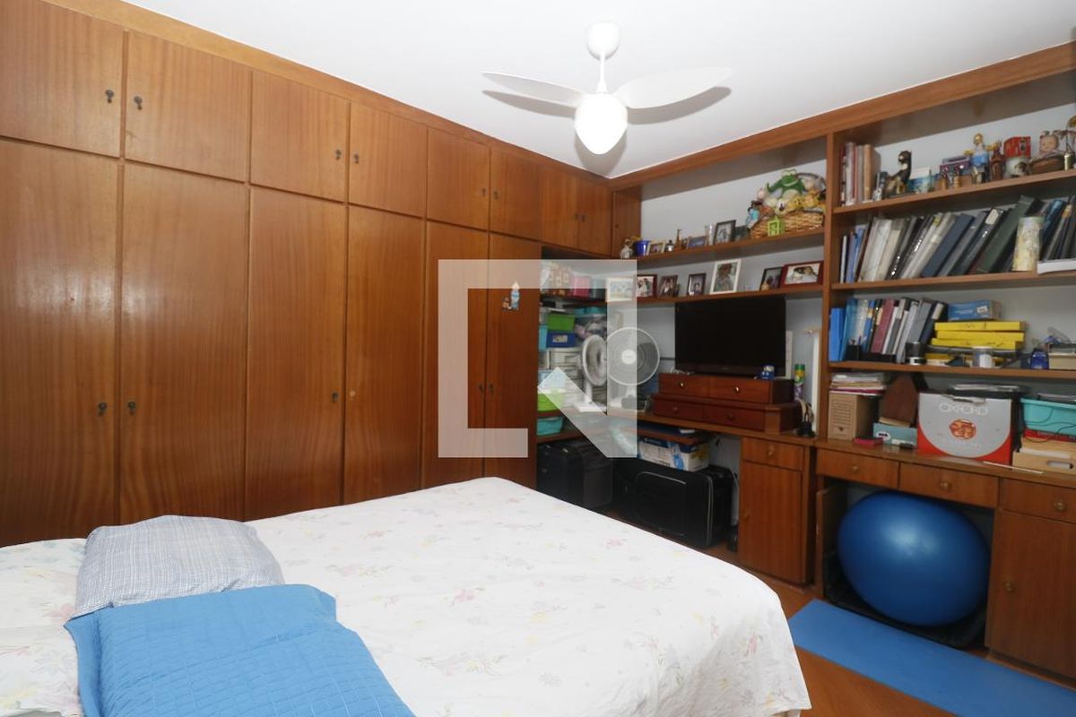 Casa, 5 quartos, 300 m² - Foto 46