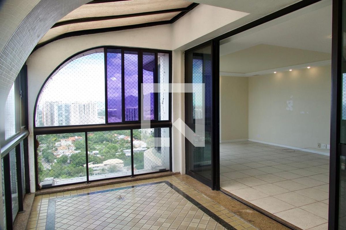 Apartamento, 3 quartos, 198 m² - Foto 14