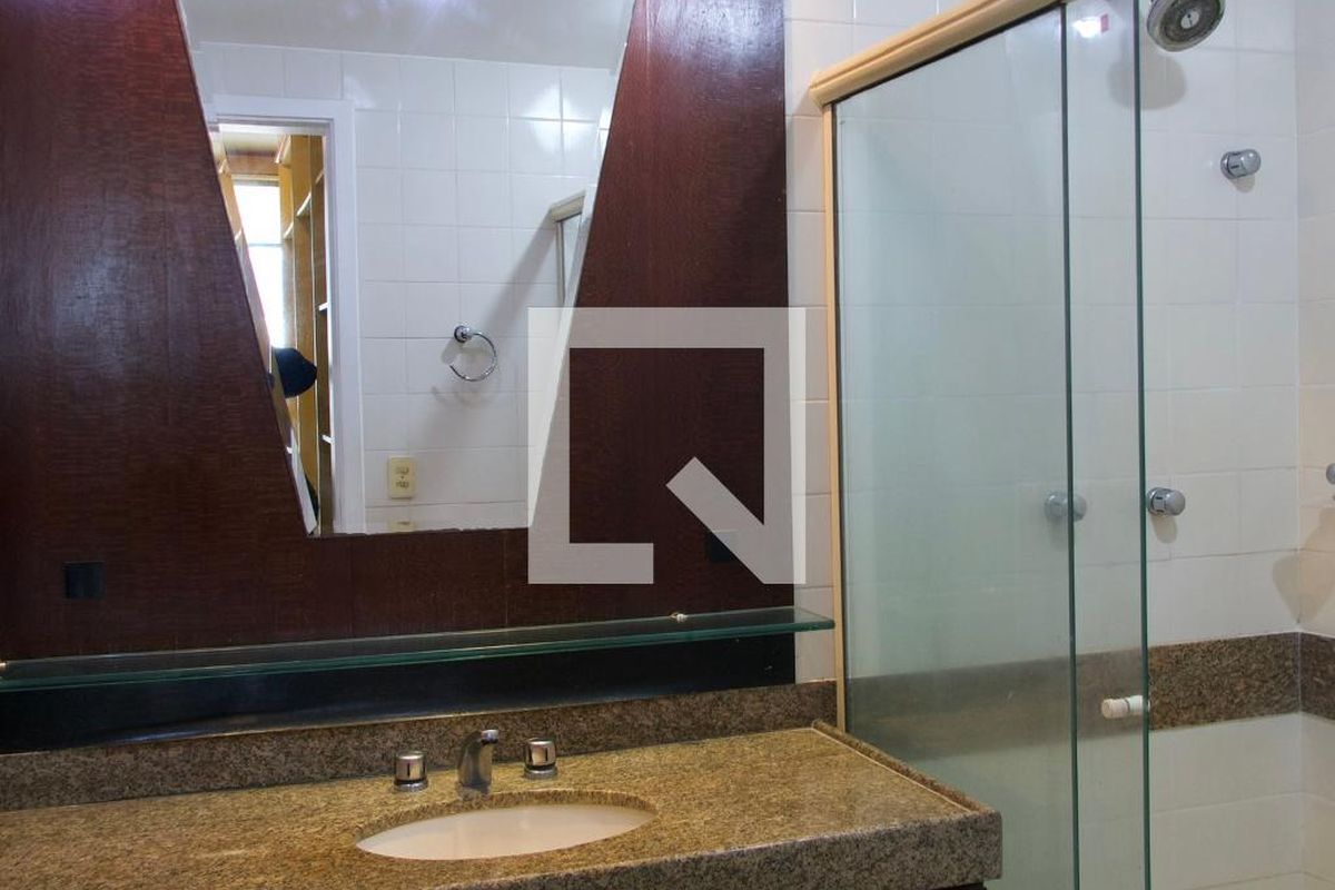 Apartamento, 3 quartos, 198 m² - Foto 171