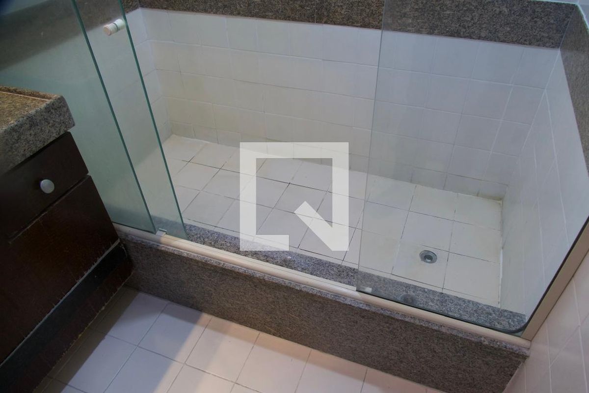 Apartamento, 3 quartos, 198 m² - Foto 183