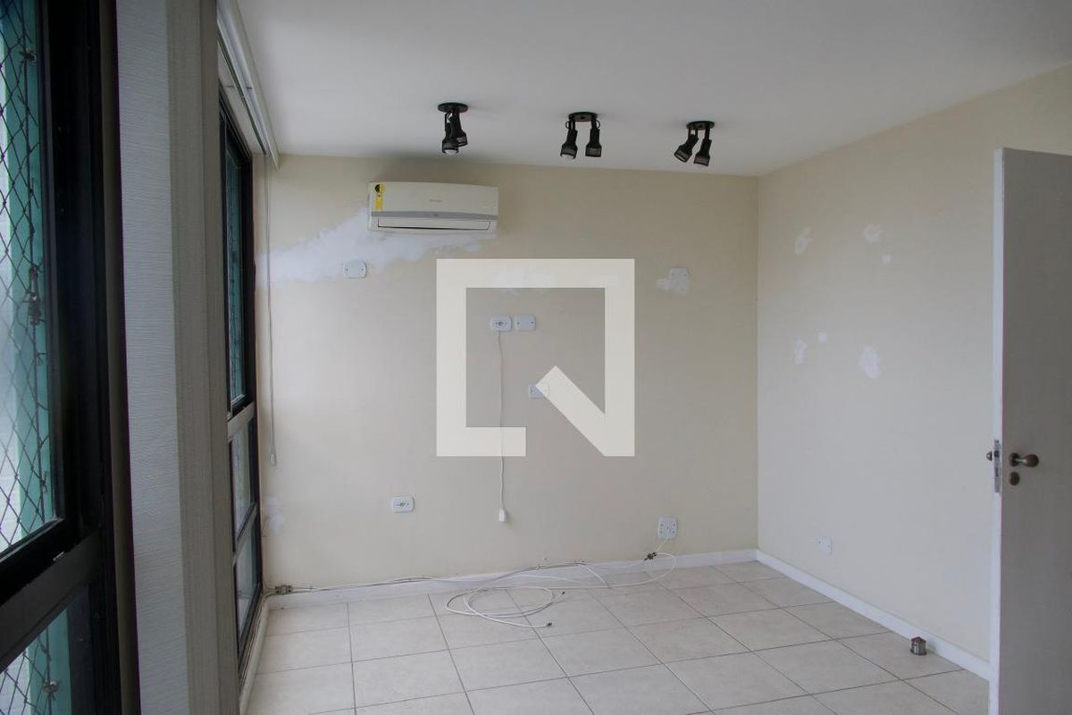 Apartamento, 3 quartos, 198 m² - Foto 148