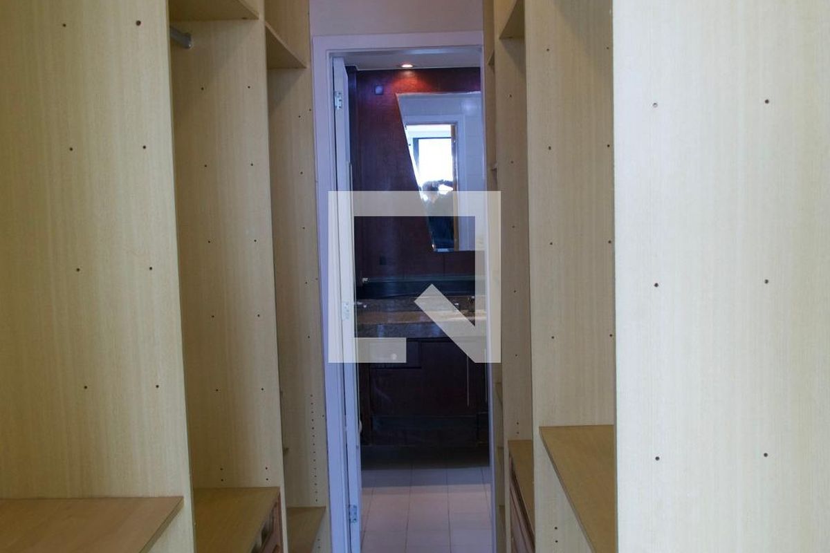 Apartamento, 3 quartos, 198 m² - Foto 162